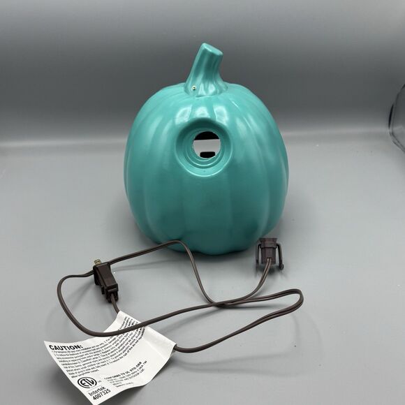 Unmarked Teal Halloween Pumpkin Happy Jack O Lantern Blow Mold Light Up 9" T - Picture 3 of 12